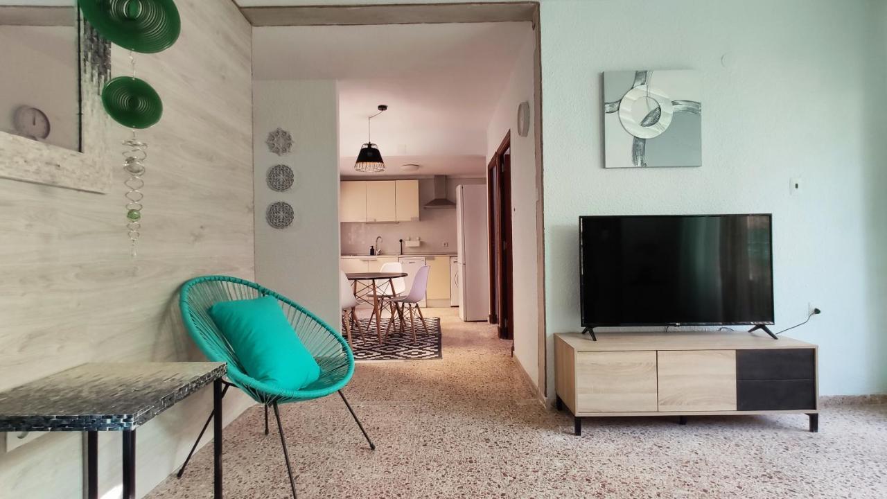 Nice Apartment Near The Port Of ซานตาโปลา ภายนอก รูปภาพ