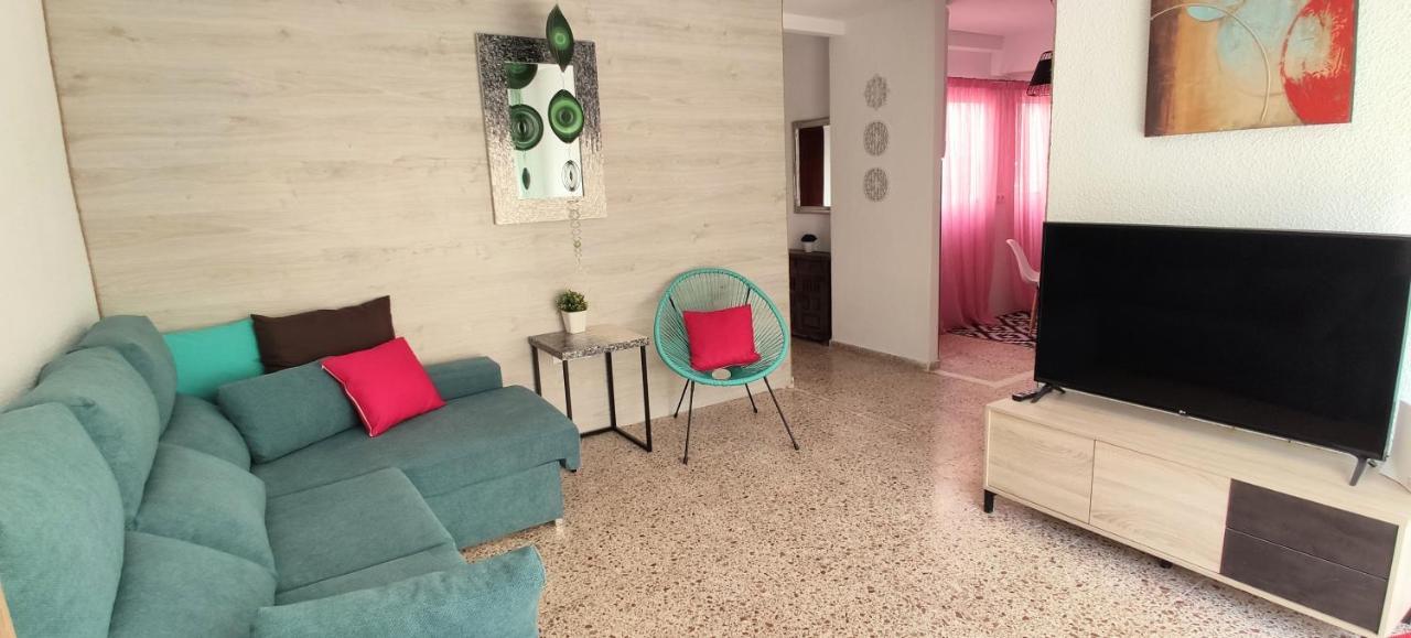 Nice Apartment Near The Port Of ซานตาโปลา ภายนอก รูปภาพ