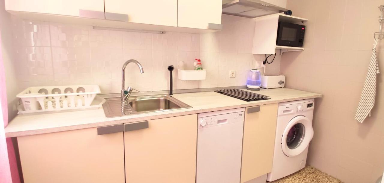 Nice Apartment Near The Port Of ซานตาโปลา ภายนอก รูปภาพ